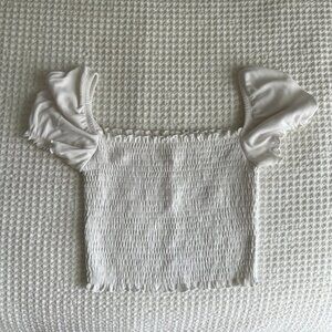 Aritzia Wilfred White Smocked Cropped Top, Size S